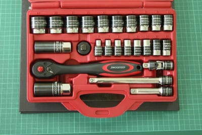 Vix Tools 3/8" Drive Socket Wrench Set 25 Pieces in Case