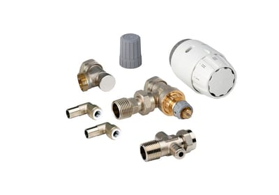 Danfoss RAS-C2 Radiator Pack radiator valve set (TRV set) — Angle 15 mm, 3-Elements, RAS-C2 sensor (013G6009)