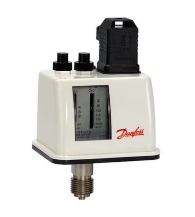 Danfoss BCP3 boiler pressure control, 0 bar to 6 bar, SPDT, automatic reset, G½A