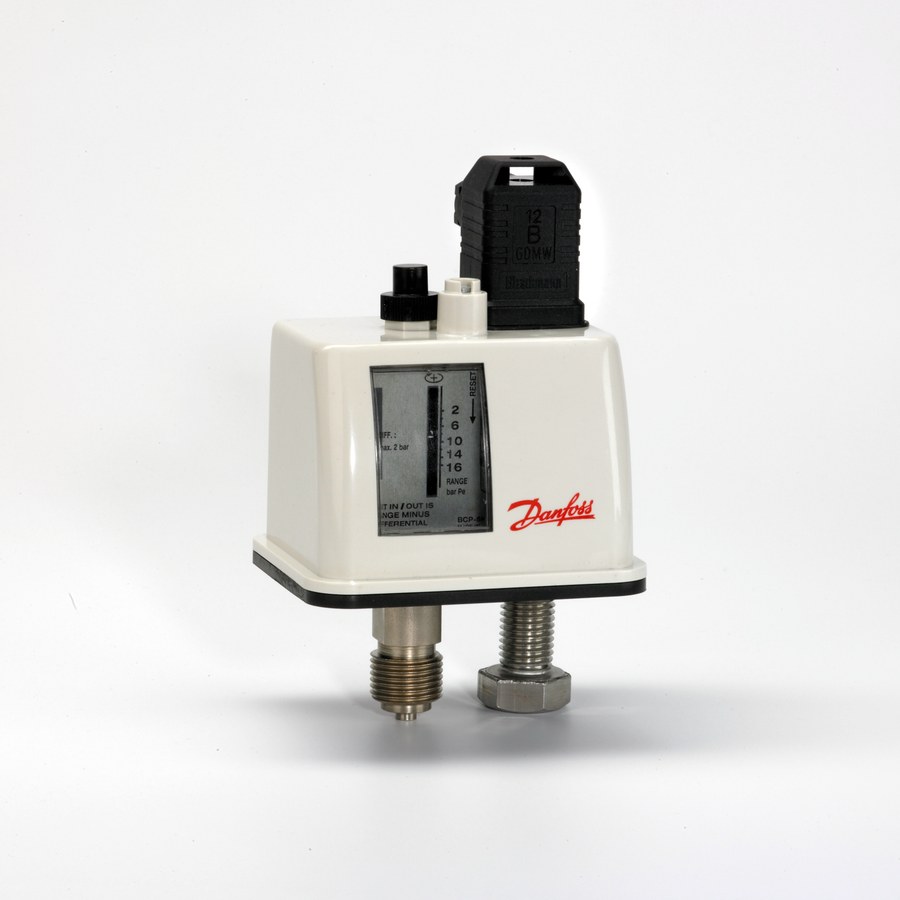 Danfoss BCP5H high-pressure safety limiter, 2 bar to 16 bar, SPDT, manual (max) reset, G½A