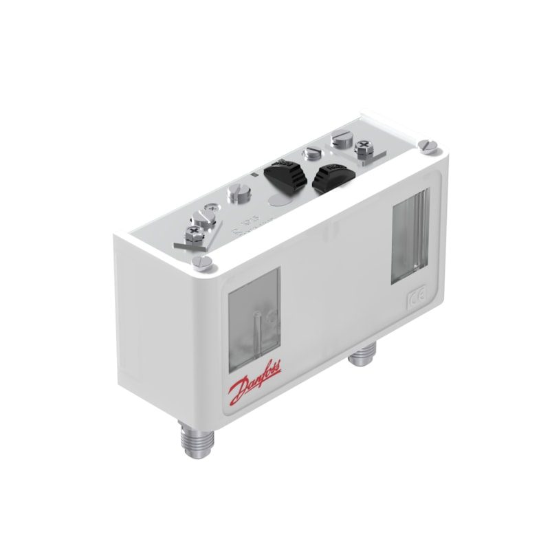 Danfoss KP15 dual pressure switch, LP -0.9 to 7 bar / HP 8 to 32 bar, manual min / manual max reset, SPDT, 1/4 in flare