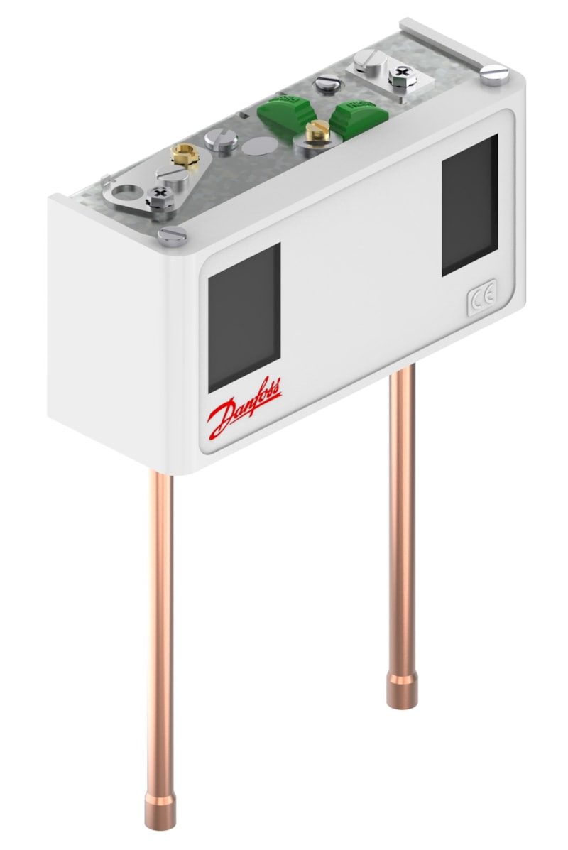 Danfoss KP15 dual pressure switch, LP -0.2 to 7.5 bar / HP 8 to 32 bar, auto reset both sides, SPDT, 1/4 in solder ODF