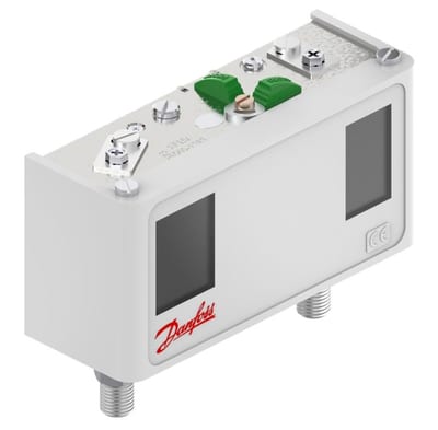 Danfoss KP15A dual pressure switch, LP -0.9 to 7 bar / HP 8 to 32 bar, min / max convertible reset, SPDT, M10 x 0.75, IP30