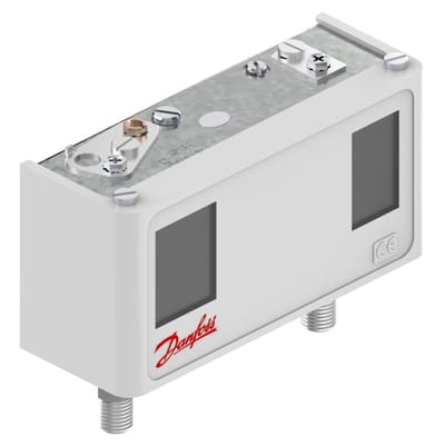 Danfoss KP15A dual pressure switch, LP -0.2 to 7.5 bar / HP 8 to 32 bar, automatic reset both sides, SPDT+SPST(NO), M10 x 0.75 male, IP30