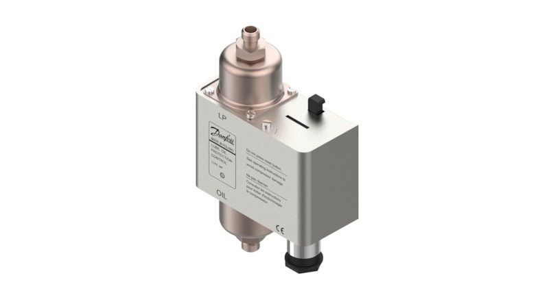 Danfoss MP55A oil differential pressure switch, 0.3 bar–4.5 bar adjustable, manual (minimum) reset, 120 s time delay, M12X1.5