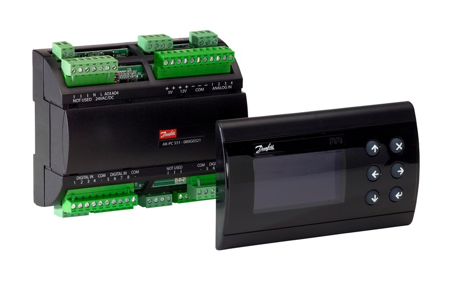 Danfoss AK-PC 551 pack controller, 2 suction + common condenser, 24 V, incl. MMIGRS2 display