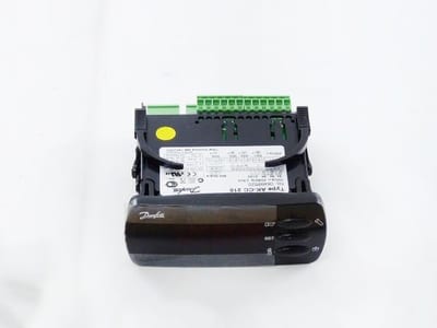Danfoss AK-CC 210 evaporator refrigeration controller