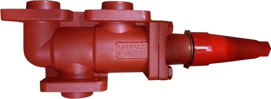 Danfoss DSV 2 change-over (double stop) valve, Weld flange inlet x G-type, 1 in, for 2 x SFV 20 safety valves (code 148F3010)