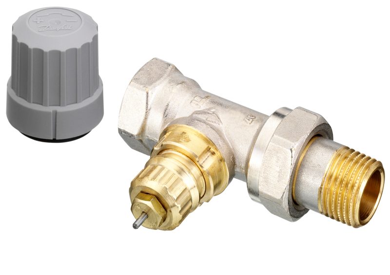 Danfoss RTR-FN DN 15 straight thermostatic radiator valve — fixed-capacity valve (no presetting), dimension standard F (013G7004)