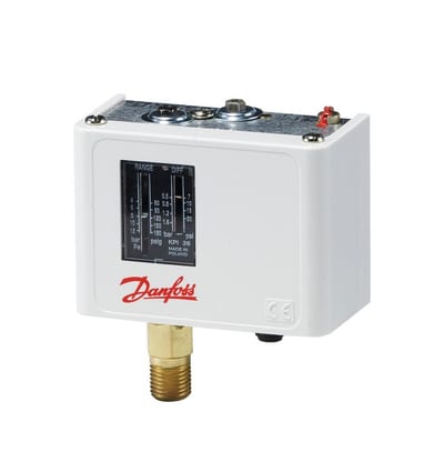 Danfoss KPI36 pressure switch, 4–12 bar (58–174 psig), 0.5–1.6 bar (7–23 psi) differential, automatic reset, SPDT, 1/4-18 NPT, IP30