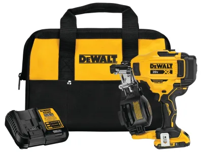 20V MAX* 15° Cordless Coil Roofing Nailer Kit