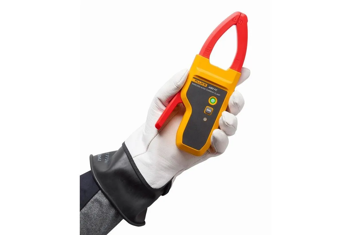 Fluke A283 FC True-RMS CAT III 1500V Wireless Current Clamp