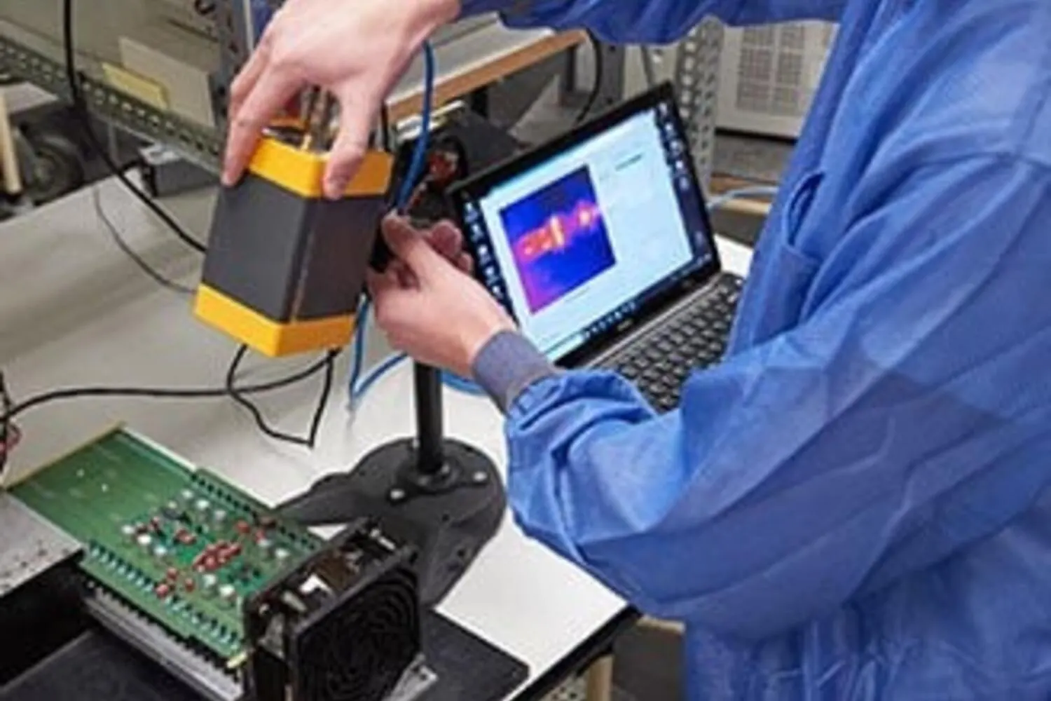 Infrared camera mounting stand