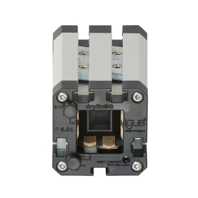 dryLin® Q adjustable linear carriage