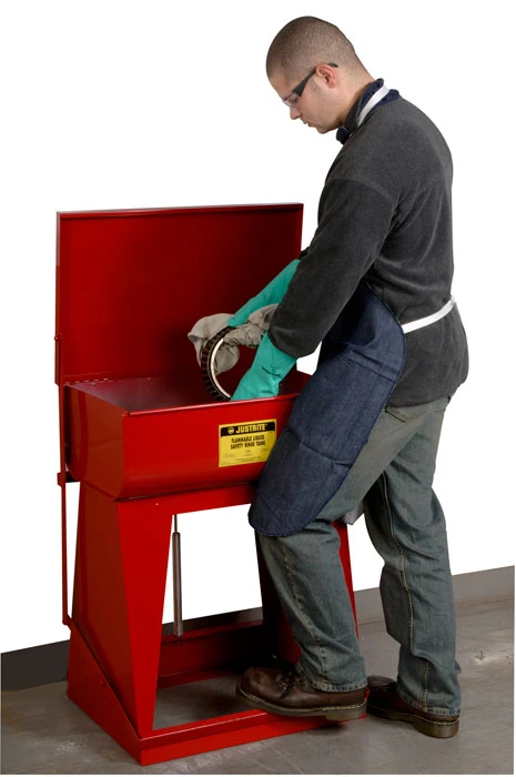 11 Gallon Rinse Tank, Floor-Standing, Foot-Operated Self-Close Cover, Drain Plug, Steel, Red - 27110