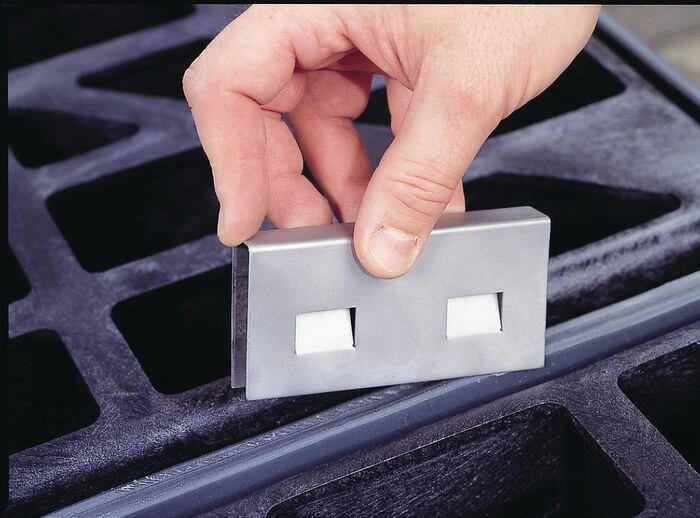 Single Stainless Steel Joining Clip for Connecting EcoPolyBlend™ Accumulation Centers - 28925