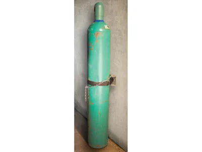 Steel Gas Cylinder Support Bracket, One 12" Cylinder Capacity, Wall Mount