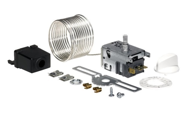 Danfoss Service Thermostat No. 8 for Bottle Coolers and Liquid Coolers (077B7008)