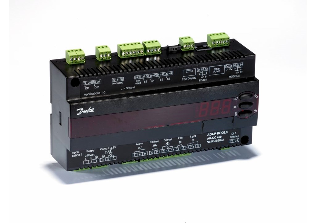 Danfoss AK-CC 550A Evaporator Controller for AKV/H Valves, 230 V (084B8030)