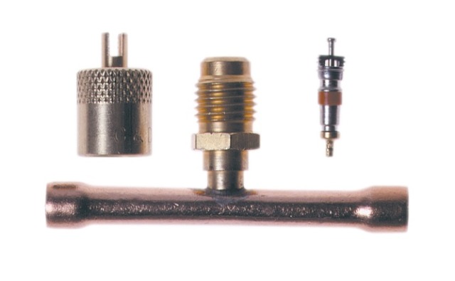 Tee Piece 1/4" Flare × 1/4" Solder with Schrader Port (378414)