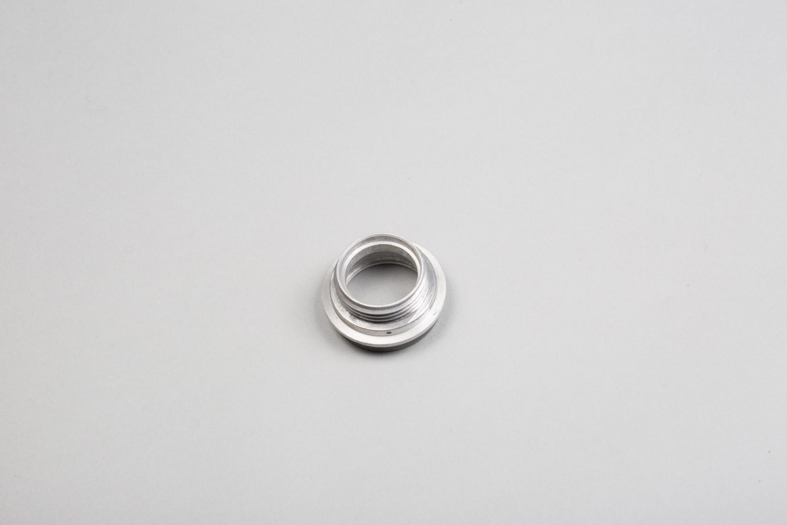 LIT UV Bushing PN: 00.00.138