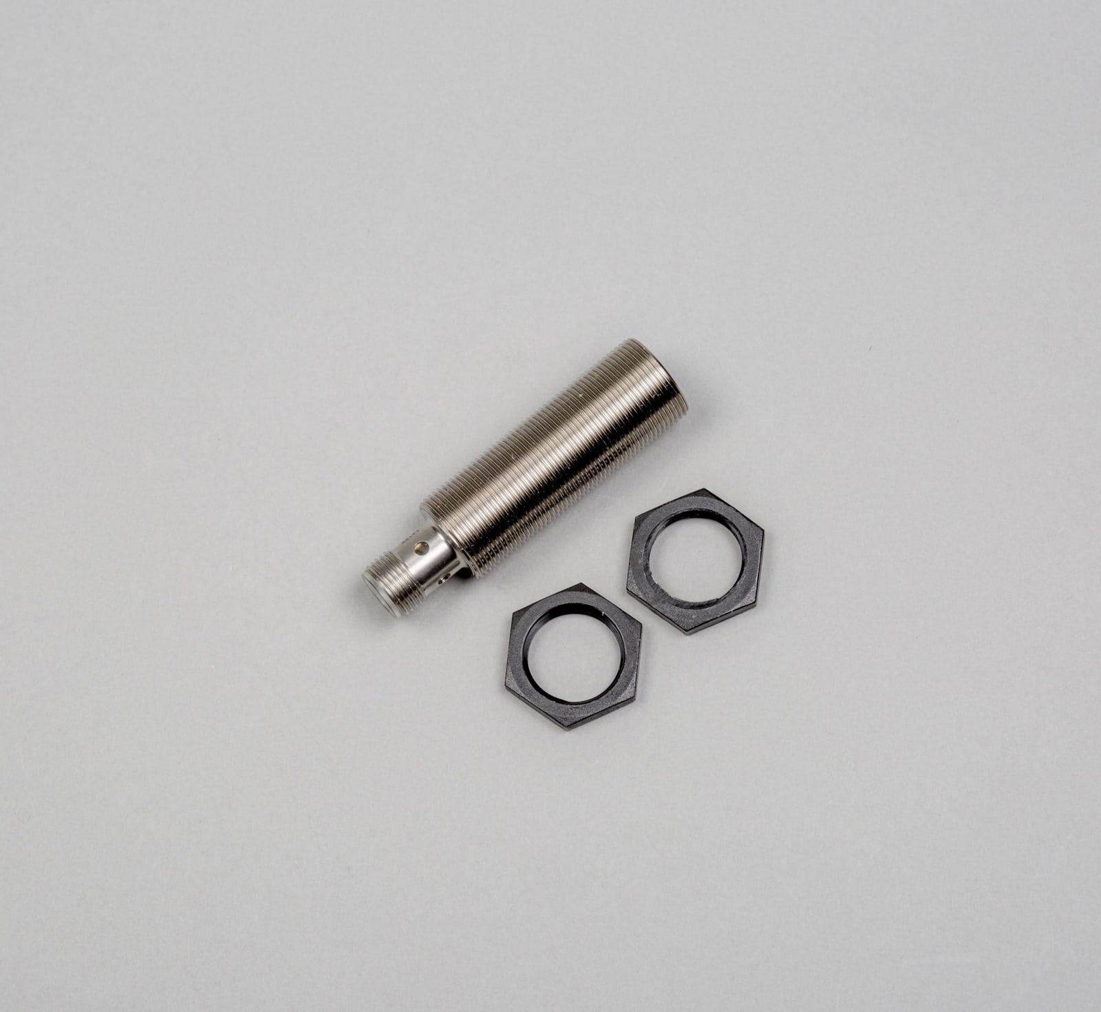 Wedeco Inductive Proximity Switch, Pepperl+Fuchs NBB5-18GM50-E0-V1