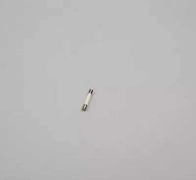 Ueberall Fuse with indicator light — 2A5X25