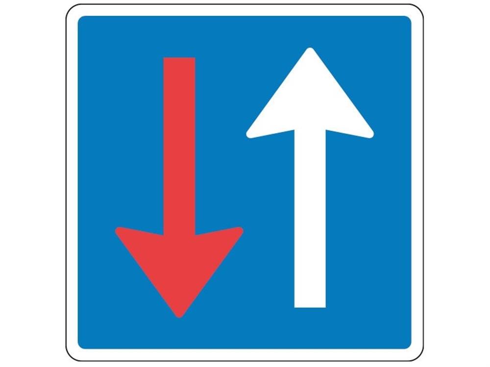 Yield Sign oncoming must yield B19 - 50cm, 50cm